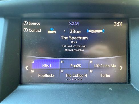 Used 2017 INFINITI QX60 Luxe w/ Deluxe Technology Package AWD/4WD image 22