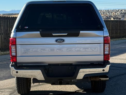 Used 2021 Ford F250 XLT w/ XLT Premium Package image 4