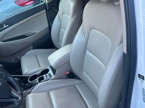 Used 2016 Hyundai Tucson Limited image 12