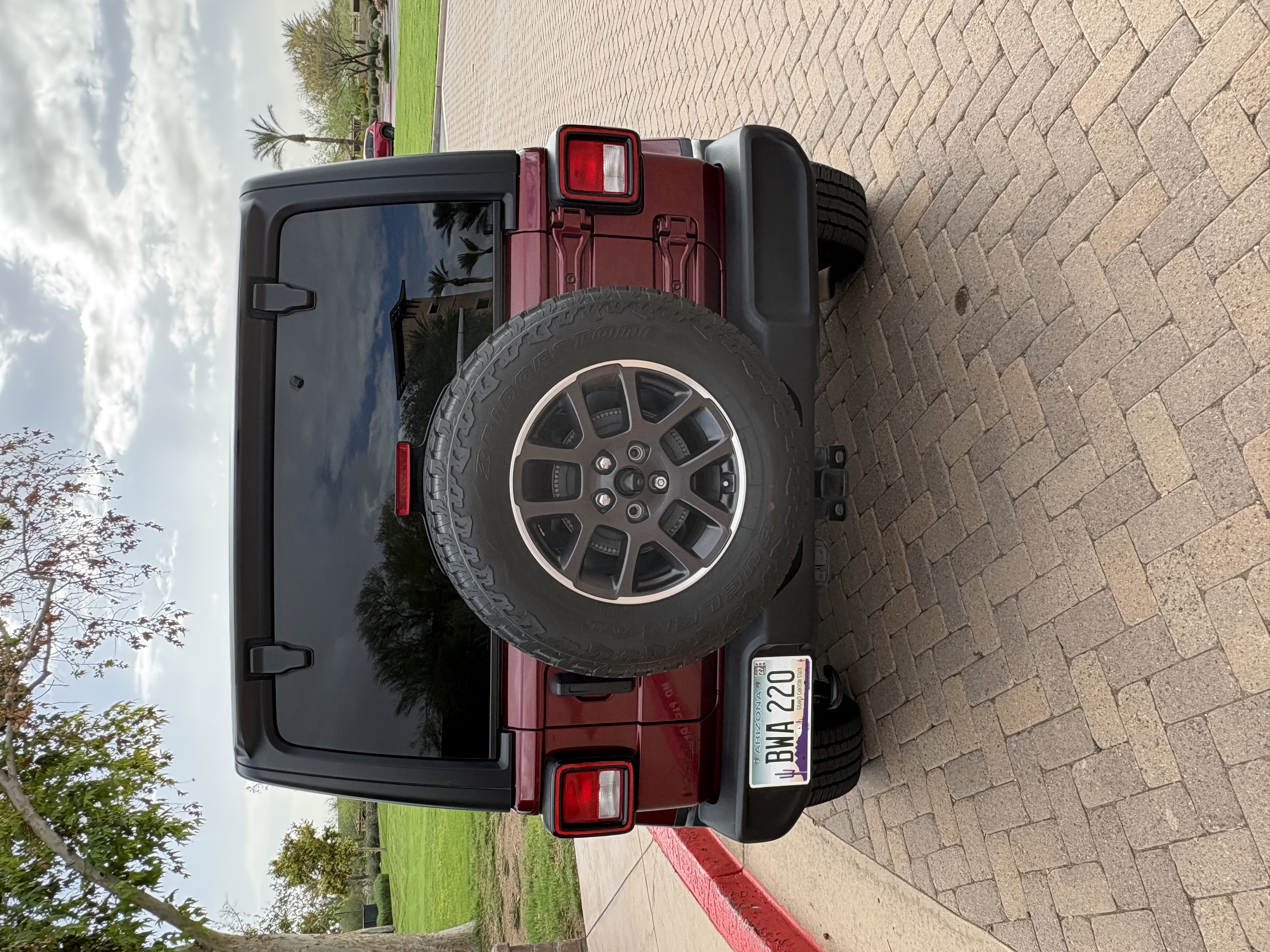 Used 2021 Jeep Wrangler Unlimited Sport AWD/4WD image 5