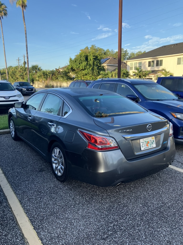 Used 2014 Nissan Altima 2.5 S FWD image 1