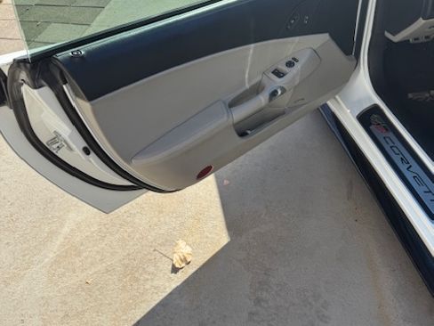 Used 2013 Chevrolet Corvette Coupe w/ 3LT Preferred Equipment Group image 4