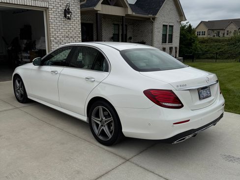 Used 2020 Mercedes-Benz E 350 Sedan image 6