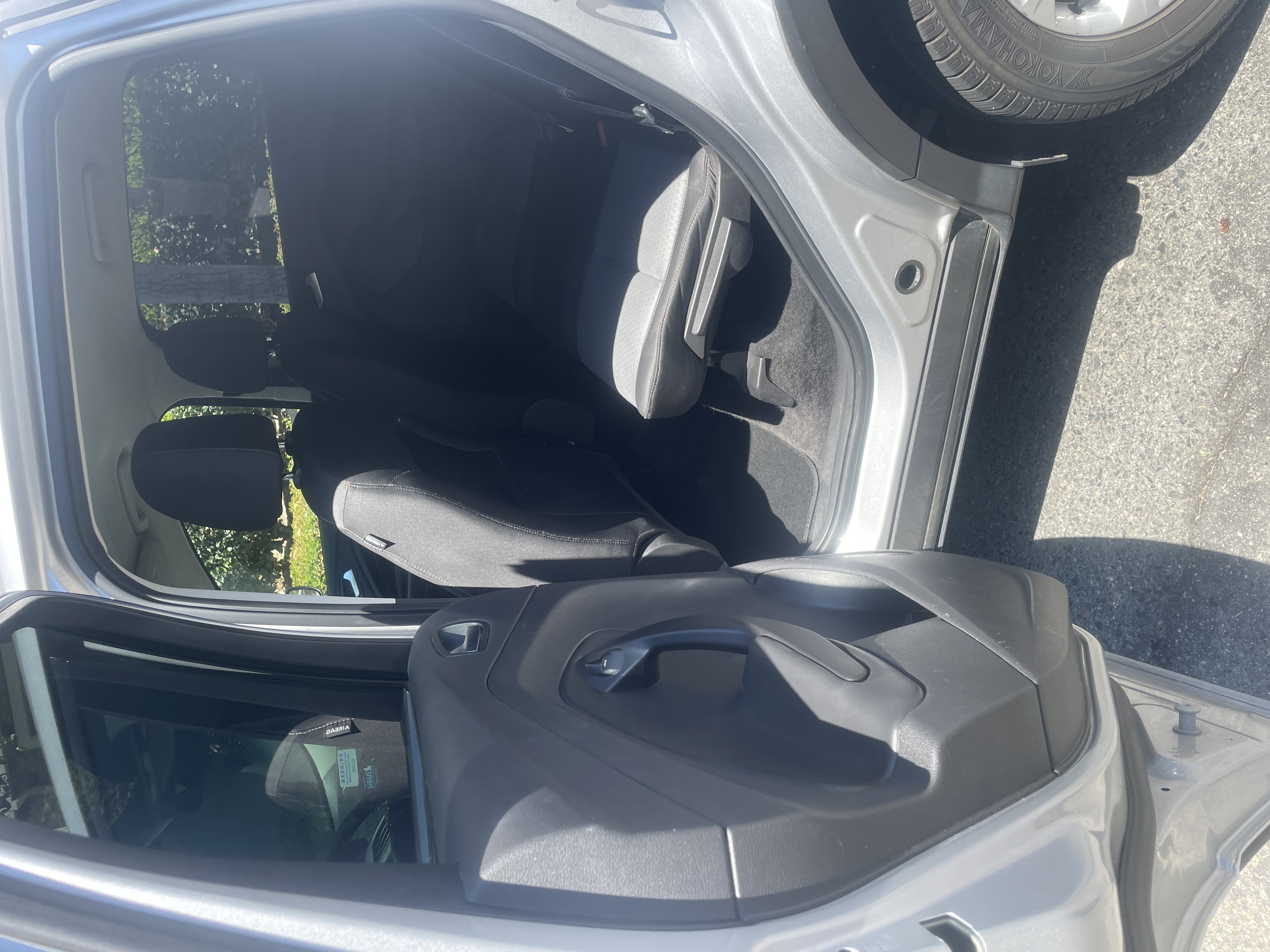 Used 2017 Ford Escape SE FWD image 11