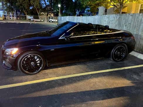 Used 2018 Mercedes-Benz C 300 Cabriolet image 24