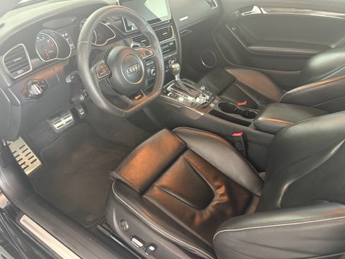 Used 2015 Audi RS 5 Coupe w/ Black Optic Plus Package AWD/4WD image 11