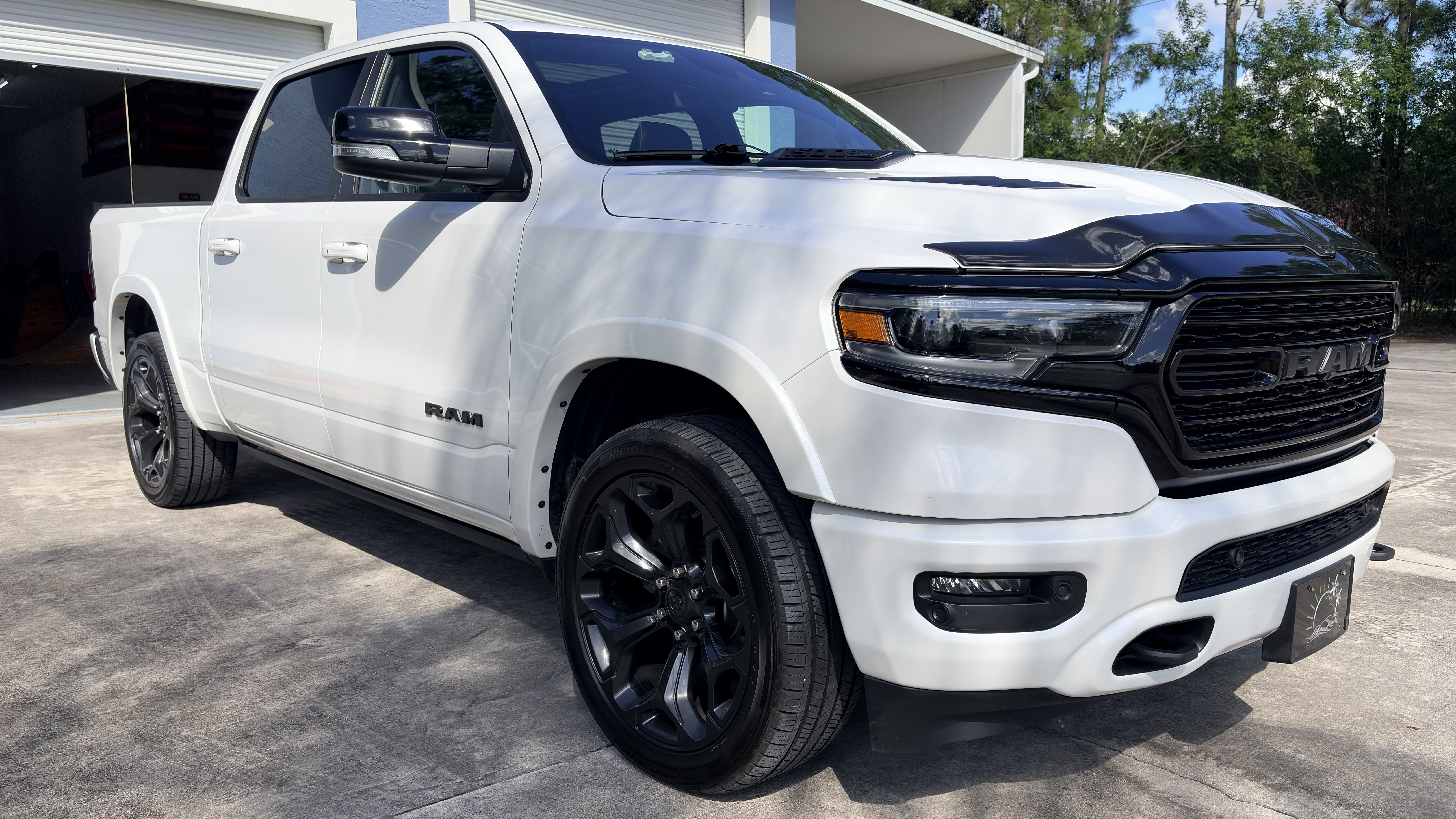 Used 2021 RAM 1500 Limited w/ Night Edition AWD/4WD image 8