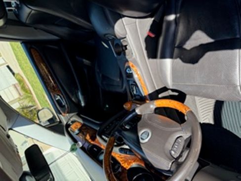 Used 2008 Jaguar XJ8 image 6