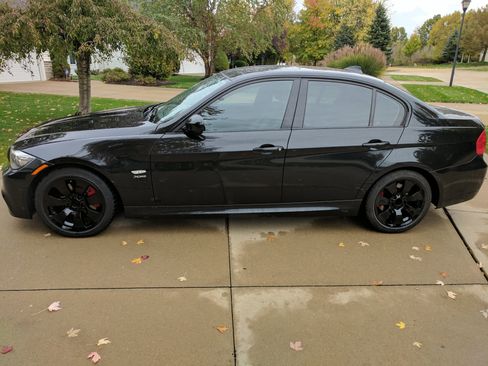 Used 2010 BMW 328i xDrive Sedan image 2