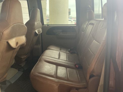 Used 2006 Ford F350 King Ranch image 6