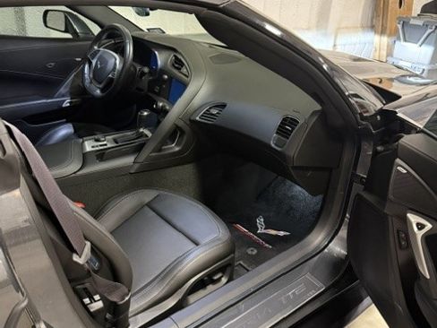 Used 2017 Chevrolet Corvette Grand Sport RWD image 8