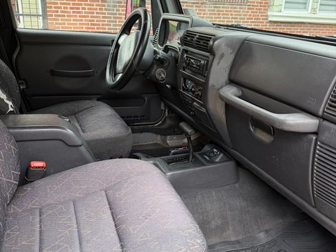 Used 2001 Jeep Wrangler SE AWD/4WD image 22