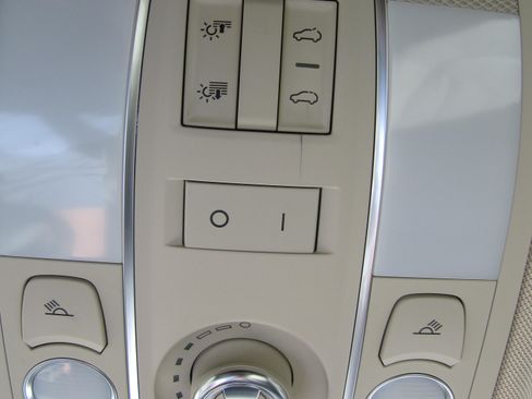 Used 2015 Audi Q7 3.0T Premium Plus image 30