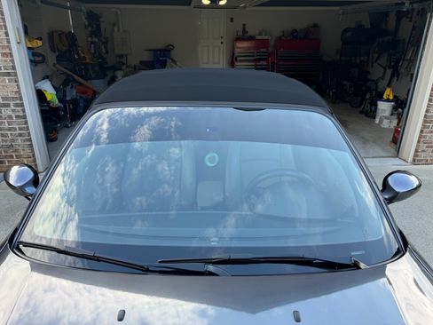 Used 2008 BMW 135i Convertible RWD image 2