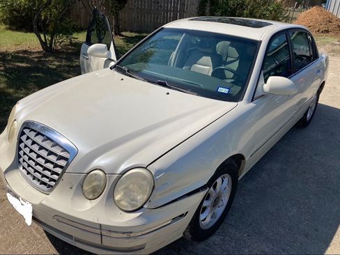 Used 2005 Kia Amanti image 8