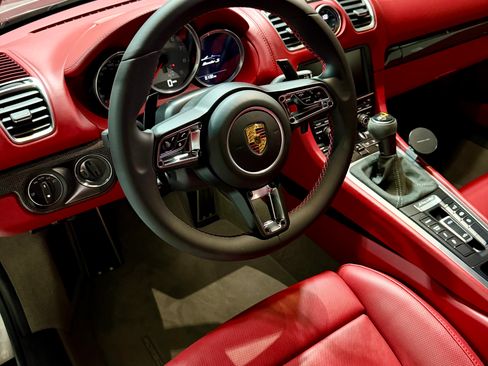 Used 2013 Porsche Boxster S RWD image 21