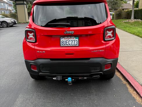 Used 2021 Jeep Renegade Limited AWD/4WD image 19