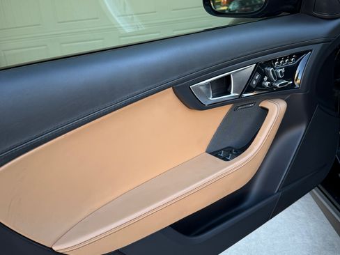 Used 2015 Jaguar F-TYPE S image 20