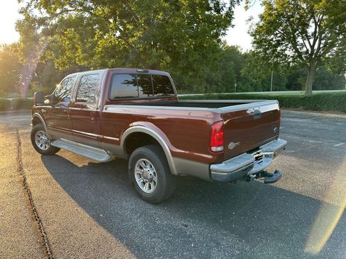 Used 2005 Ford F250 King Ranch image 6