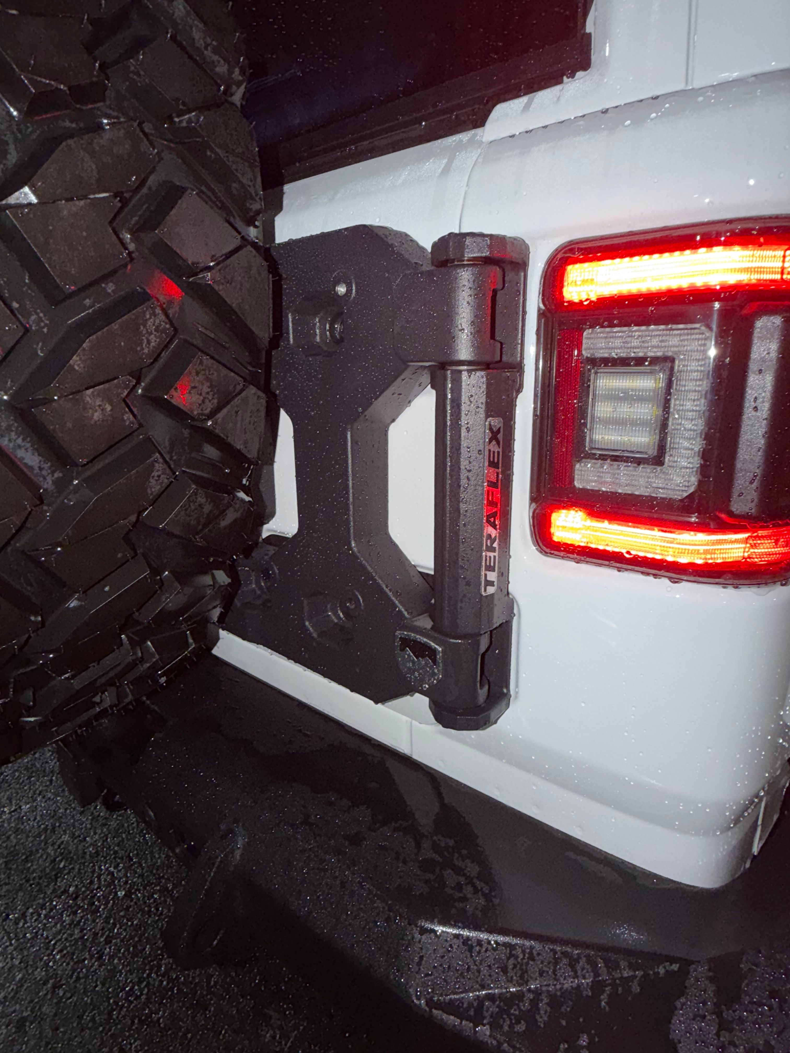 Used 2024 Jeep Wrangler Unlimited Rubicon 392 AWD/4WD image 16