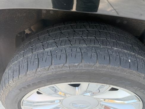 Used 2015 Cadillac Escalade ESV Platinum image 25