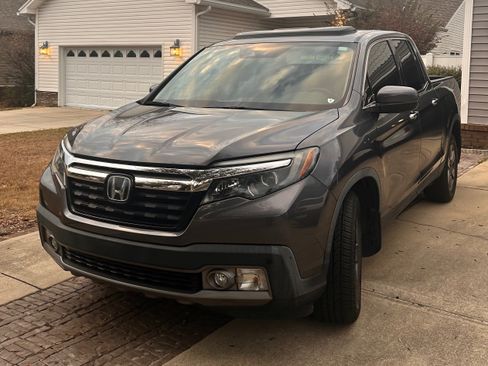 Used 2020 Honda Ridgeline RTL-E image 1