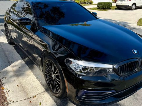 Used 2019 BMW 530i xDrive w/ Convenience Package image 10