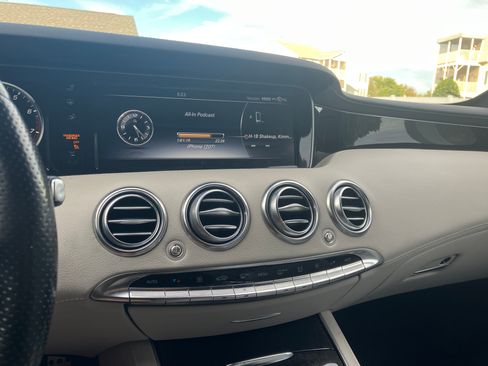 Used 2016 Mercedes-Benz S 550 4MATIC Coupe image 11