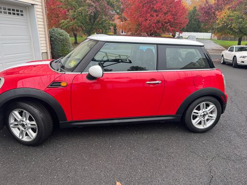 Used 2012 MINI Cooper Hardtop image 1