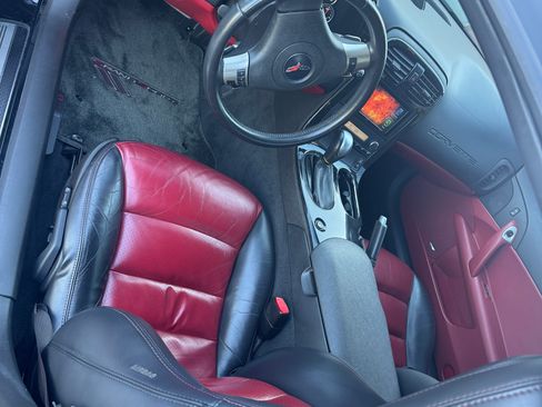 Used 2011 Chevrolet Corvette Grand Sport w/ Preferred Equipment Group image 5