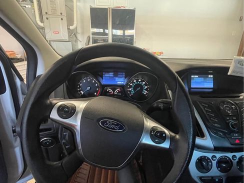 Used 2014 Ford Focus SE image 13