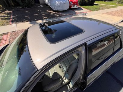 Used 2000 Cadillac De Ville DTS w/ Comfort/Convenience Pkg