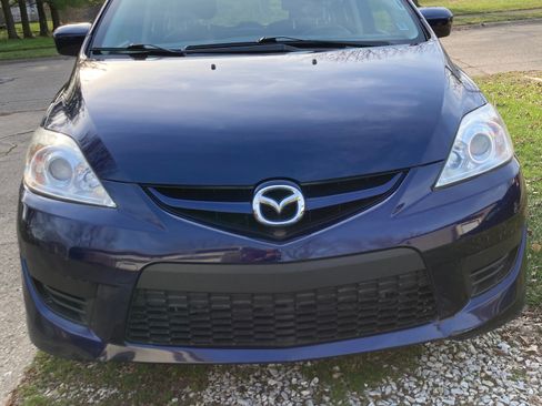 Used 2009 MAZDA MAZDA5 Sport image 5