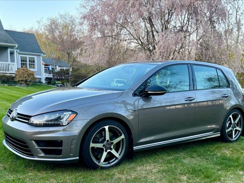 Used 2016 Volkswagen Golf 4-Door AWD/4WD image 1