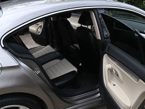 Used 2012 Volkswagen CC R-Line image 13