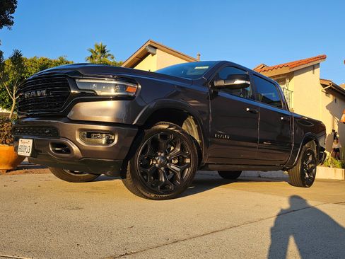 Used 2022 RAM 1500 Limited w/ Night Edition image 2