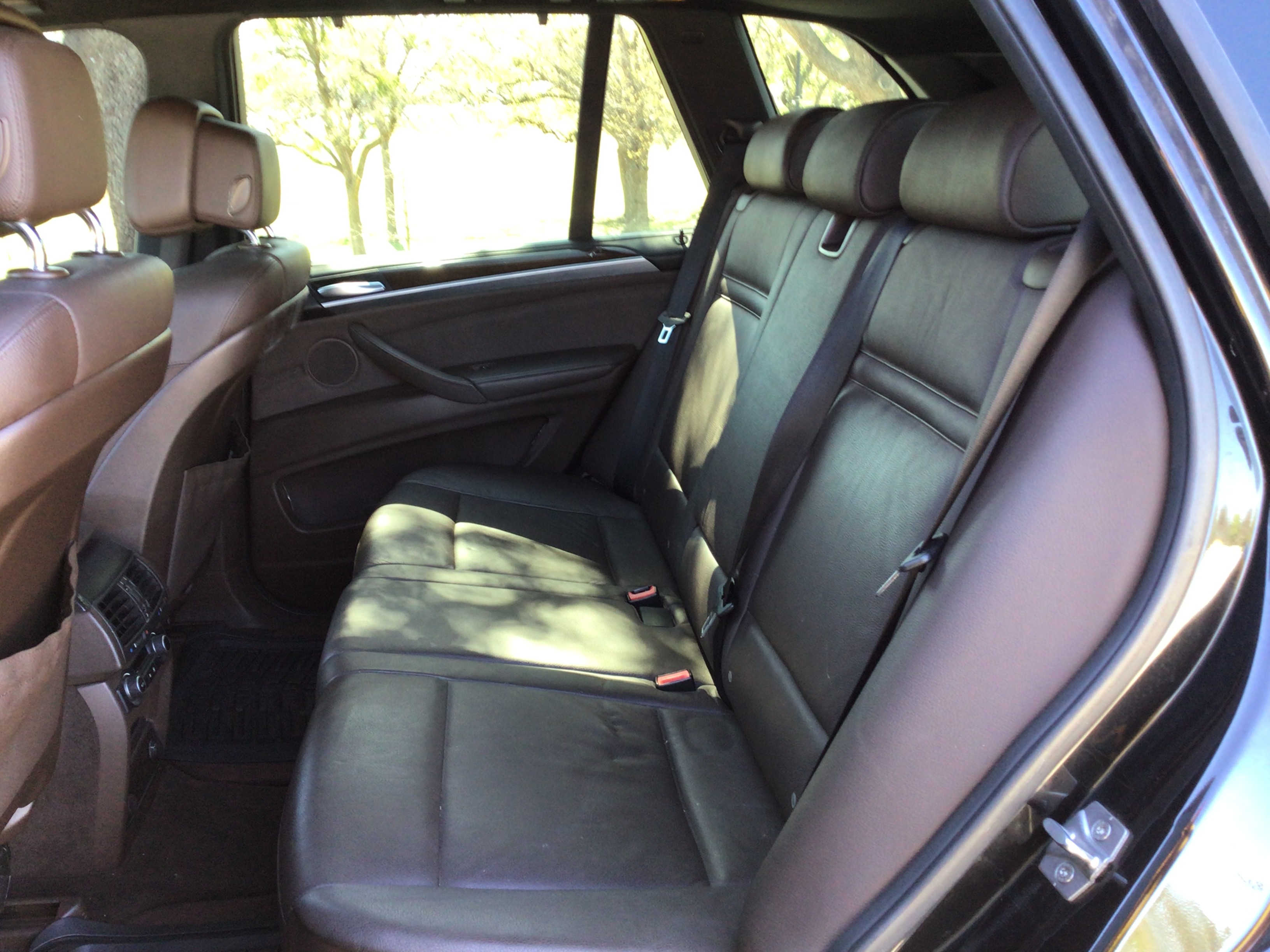 Used 2011 BMW X5 xDrive50i AWD/4WD image 16