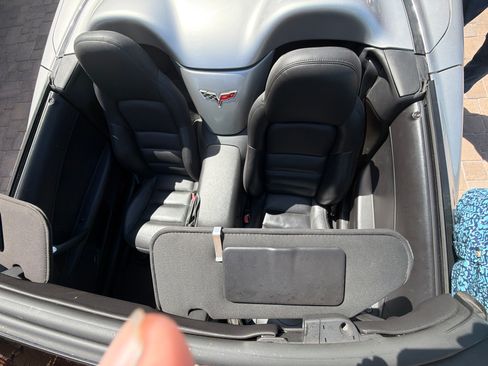 Used 2007 Chevrolet Corvette Convertible 2D w/ Preferred Equipment Group image 9