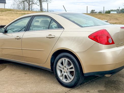 Used 2006 Pontiac G6 Sedan w/ Premium Value Package image 8