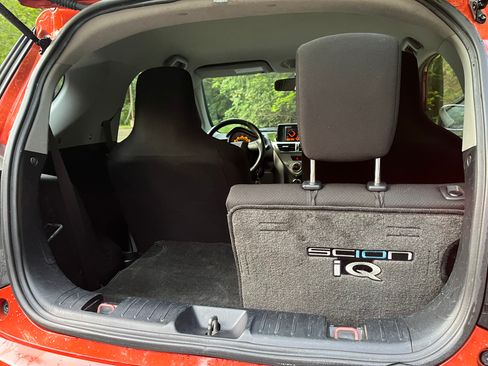 Used 2012 Scion iQ w/ Rear Speaker Pkg FWD image 11