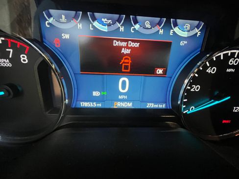 Used 2022 Ford F150 XLT w/ Equipment Group 302A High image 13