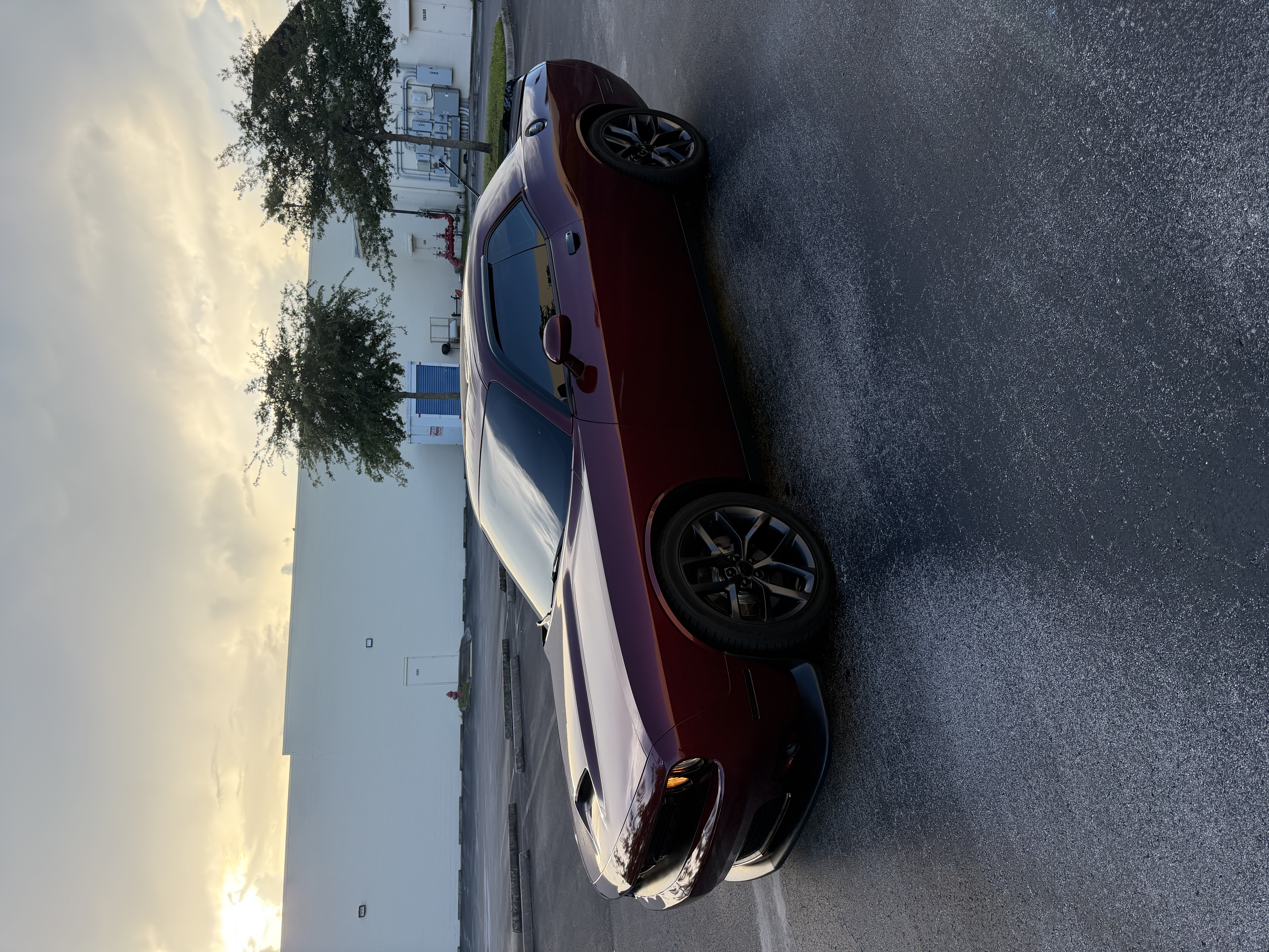 Used 2019 Dodge Challenger GT w/ Plus Package RWD image 5