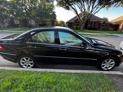 Used 2007 Mercedes-Benz C 280 Sedan image 12