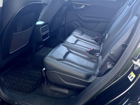 Used 2023 Audi Q7 3.0T Premium Plus w/ Premium Plus Package image 10