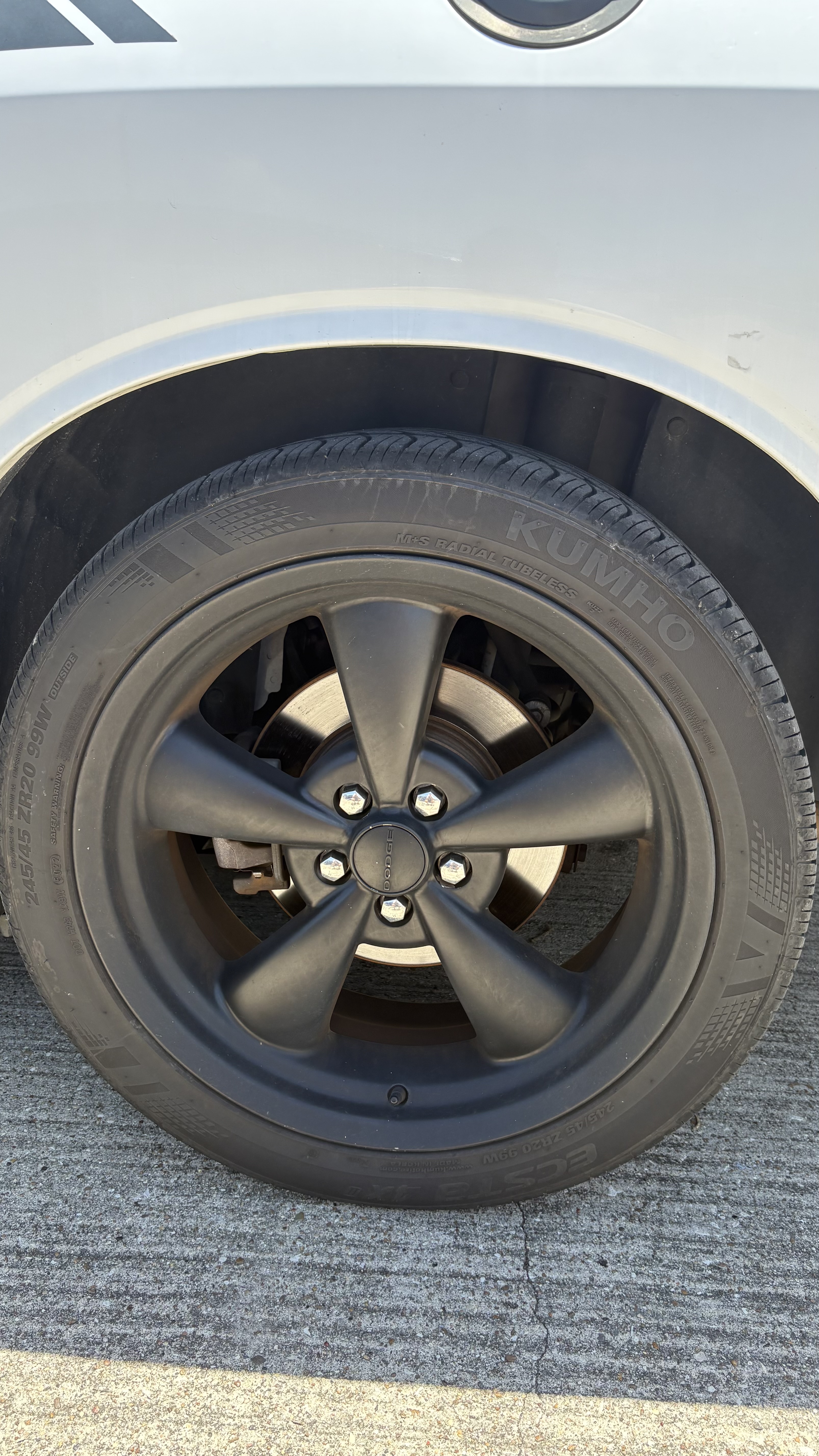 Used 2011 Dodge Challenger R/T RWD image 5