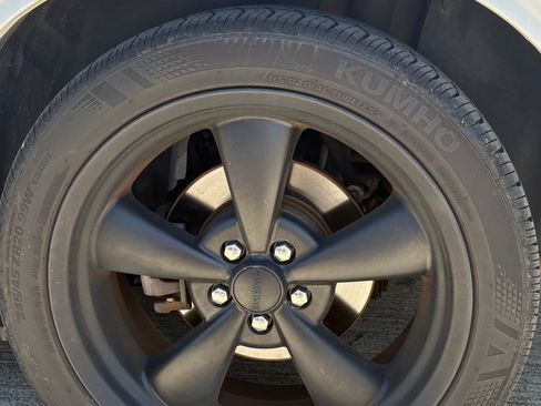 Used 2011 Dodge Challenger R/T RWD image 5