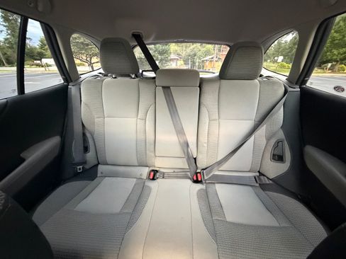 Used 2023 Subaru Outback Premium AWD/4WD image 27