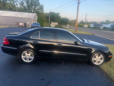 Used 2006 Mercedes-Benz E 350 4MATIC Sedan image 6
