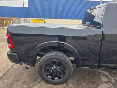 Used 2022 RAM 3500 Limited image 18