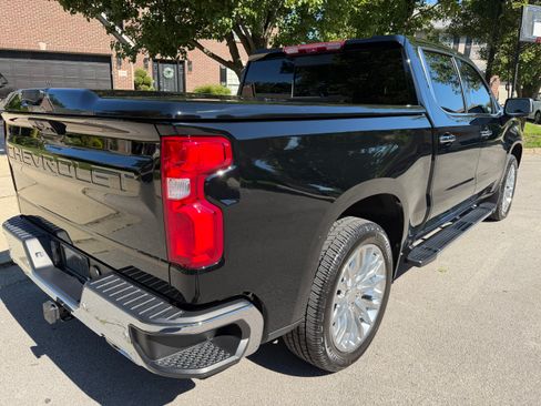 Used 2024 Chevrolet Silverado 1500 LTZ w/ Technology Package AWD/4WD image 5